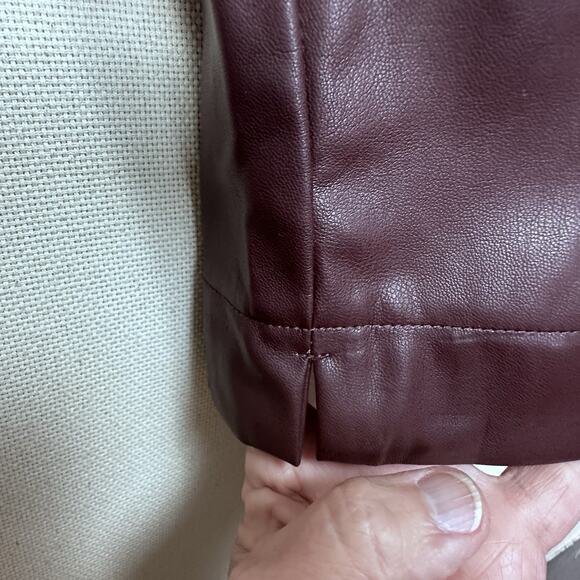 Women's High-Rise Faux Leather Tapered Ankle Pull-On Pants Sz S NWT Burgundy - Picture 9 of 15